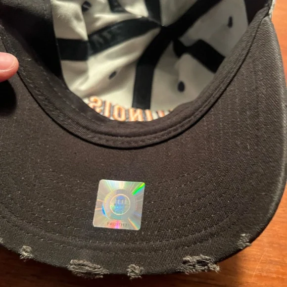 Illinois Camouflage Hat NWT - Picture 6 of 6